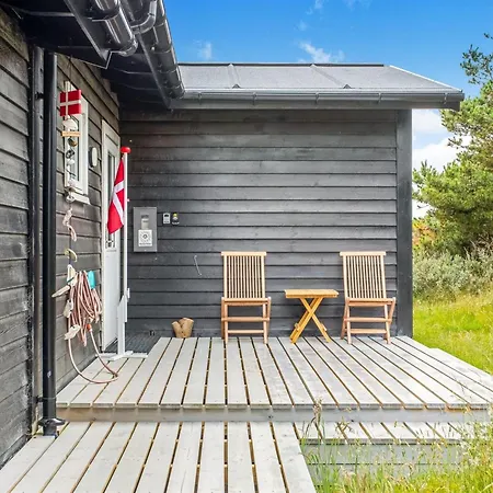 Cate - 900m From The Sea By Interhome *